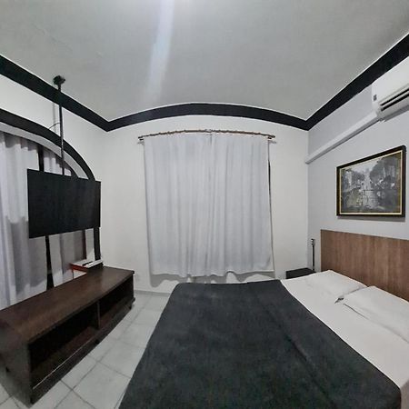 Pousada - Aqui Hostel Bragança Paulista エクステリア 写真