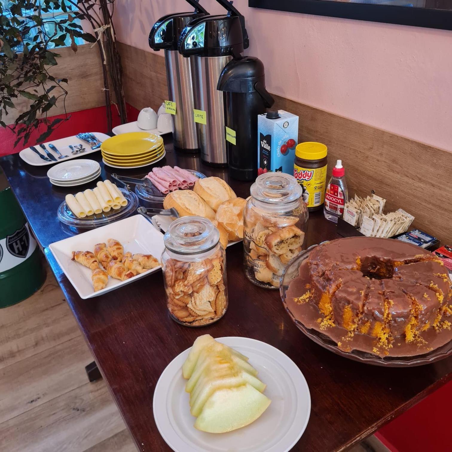Pousada - Aqui Hostel Bragança Paulista エクステリア 写真